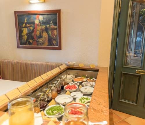 Hotel Photo 16