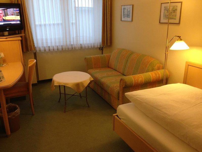 Hotel Photo 8