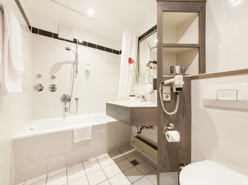 Hotel Photo 8