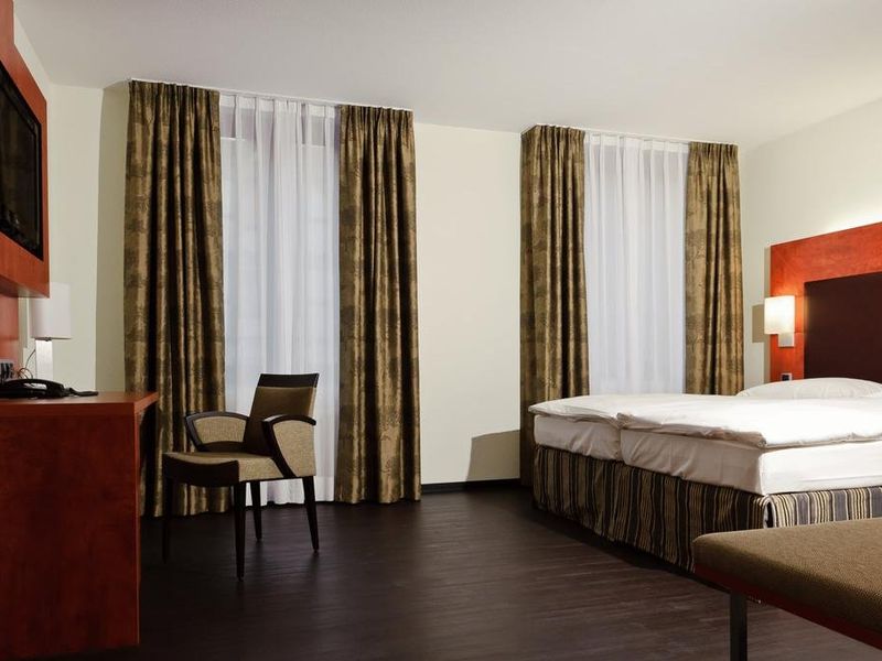 Hotel Photo 2