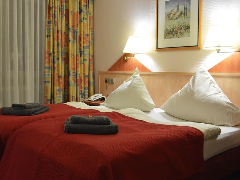 Hotel Photo 1