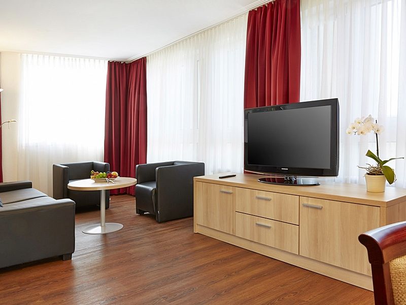 Hotel Photo 5