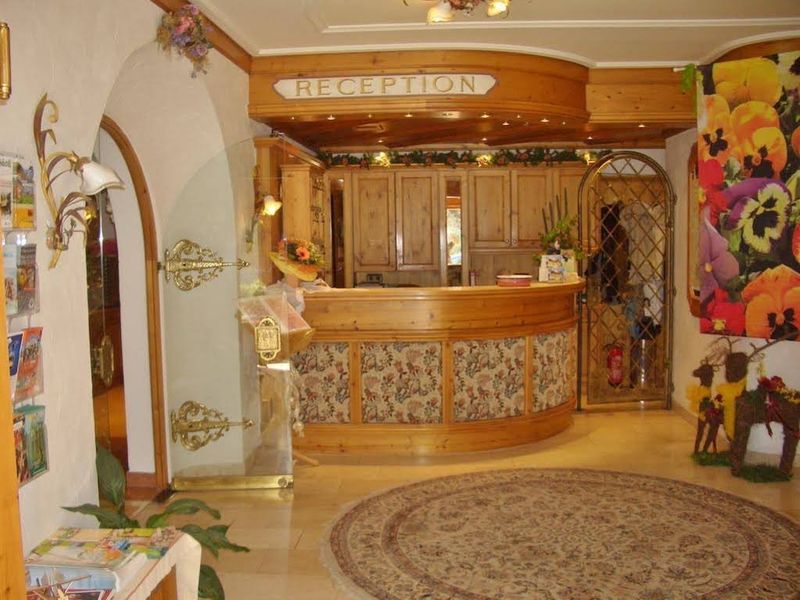 Hotel Photo 16