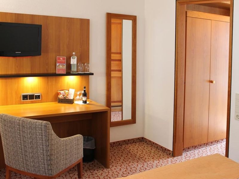 Hotel Photo 9