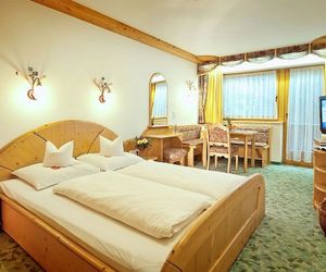Alpenbad Hotel Hohenhaus Hintertux Austria