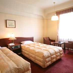 NearBy Hotel