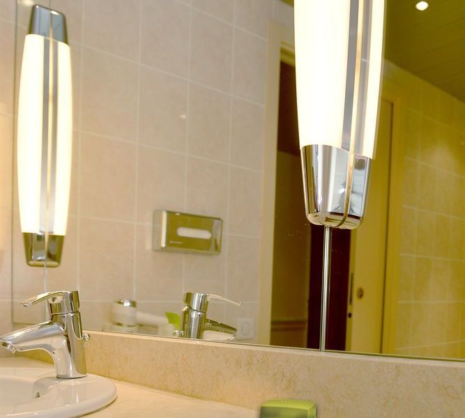 Hotel Photo 9