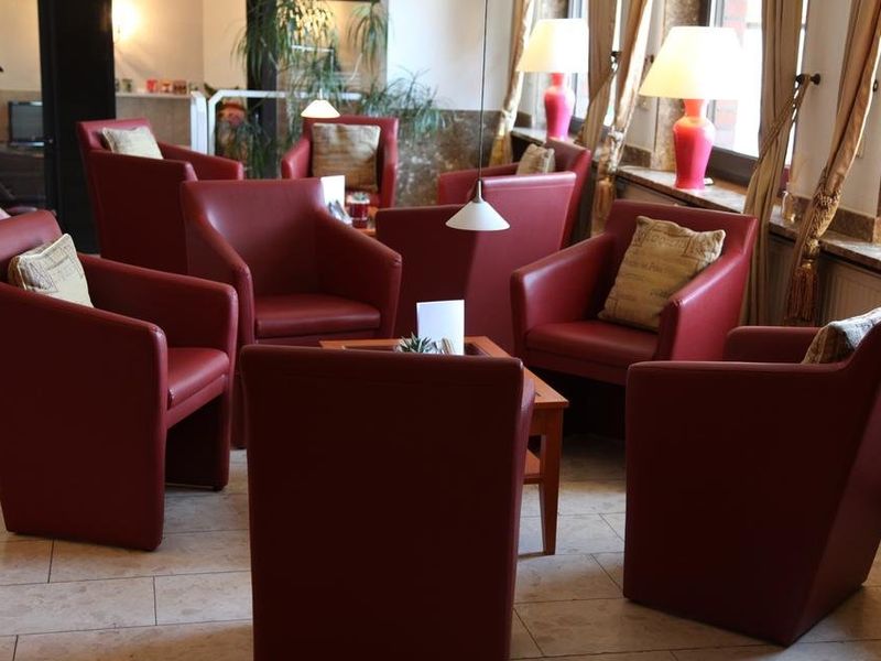 Hotel Photo 9