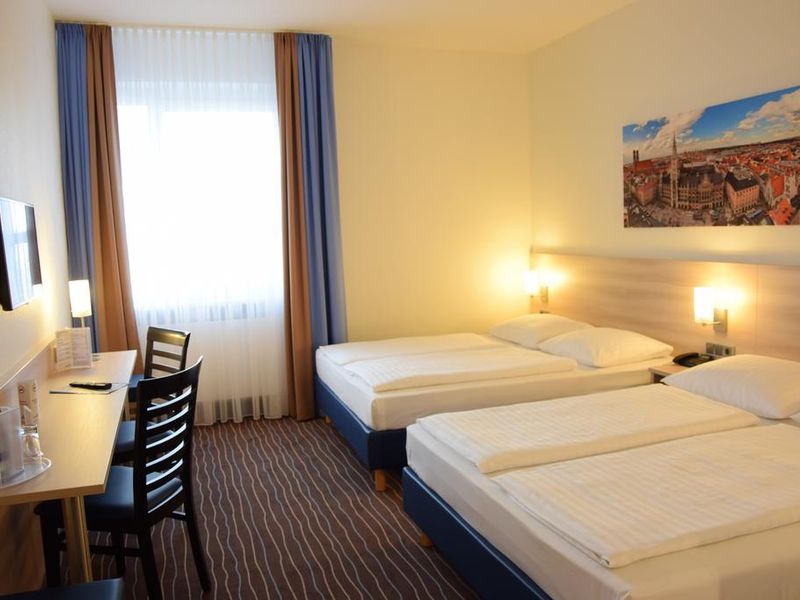 Hotel Photo 5