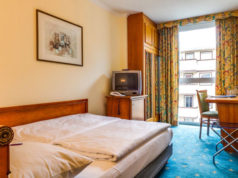 Hotel Photo 1