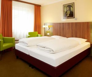 Hotel Lux Unterhaching Germany