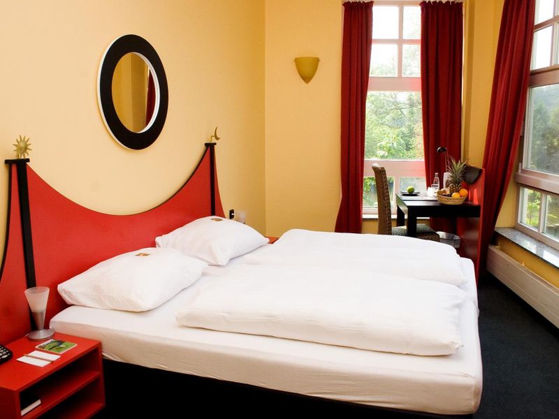 Hotel Photo 1