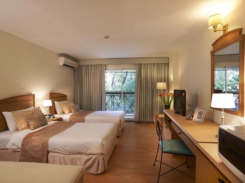 Hotel Photo 1