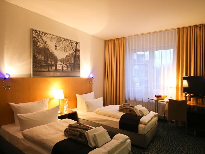 Hotel Photo 1