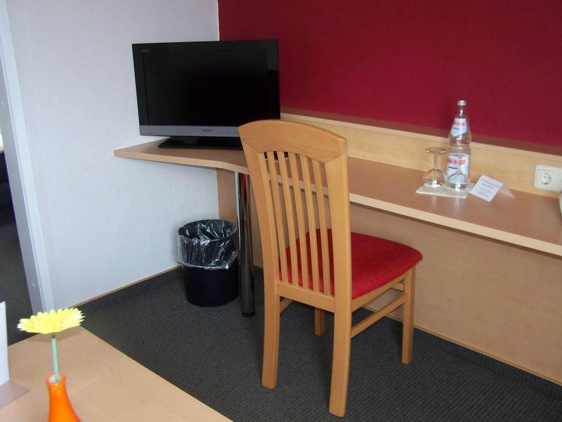 Hotel Photo 6
