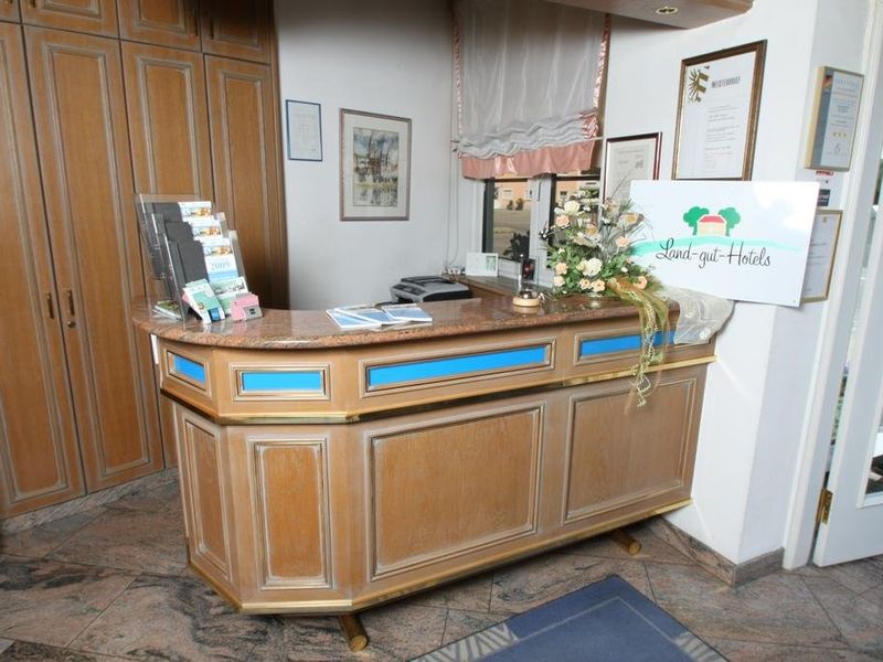 Hotel Photo 12