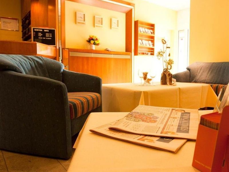 Hotel Photo 9