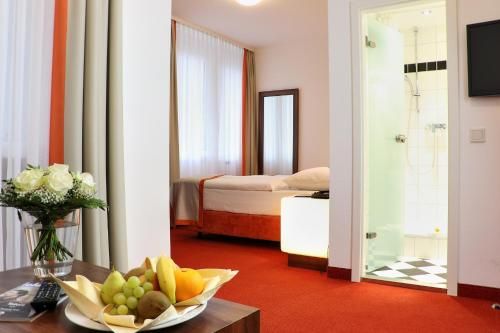 Hotel Photo 3