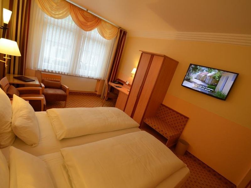 Hotel Photo 9