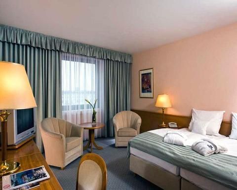Hotel Photo 5