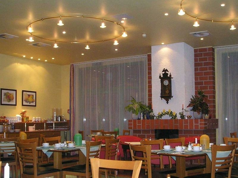 Hotel Photo 10