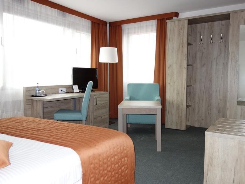 Hotel Photo 7