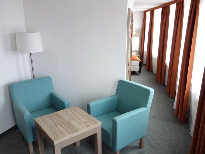Hotel Photo 9