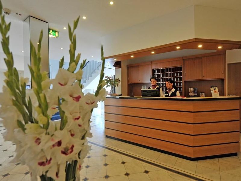 Hotel Photo 12