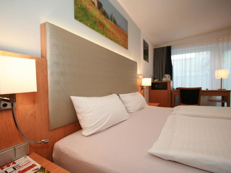 Hotel Photo 3