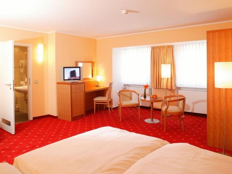 Hotel Photo 1