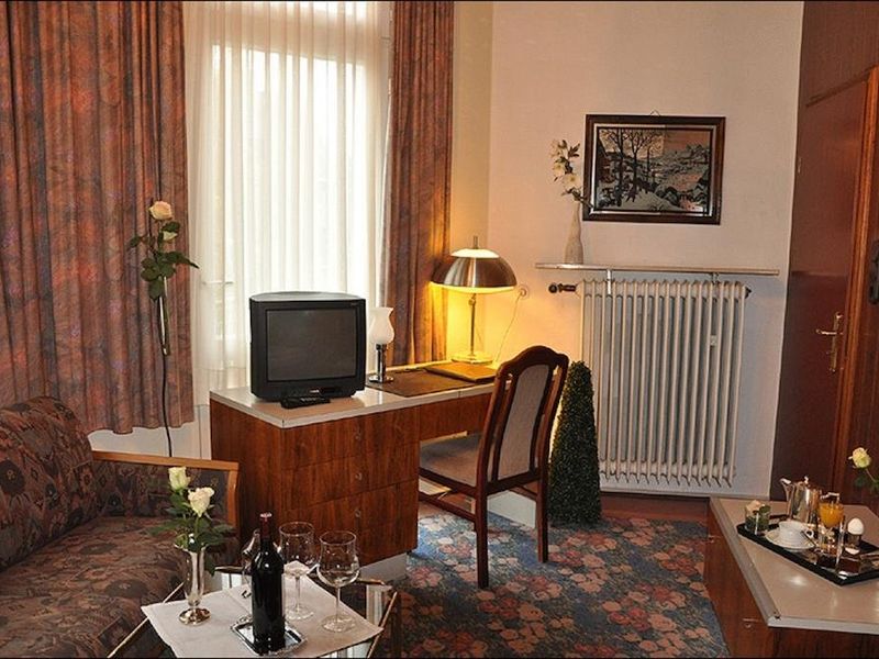 Hotel Photo 1