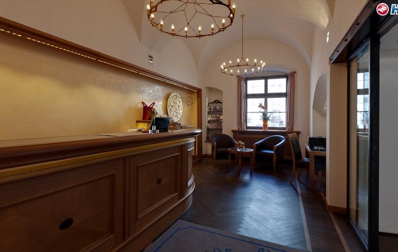 Hotel Photo 8