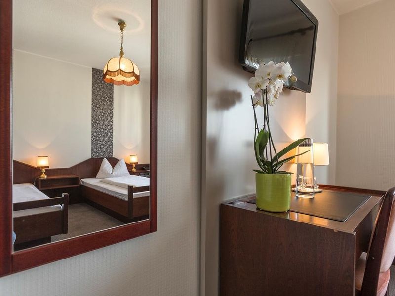 Hotel Photo 10
