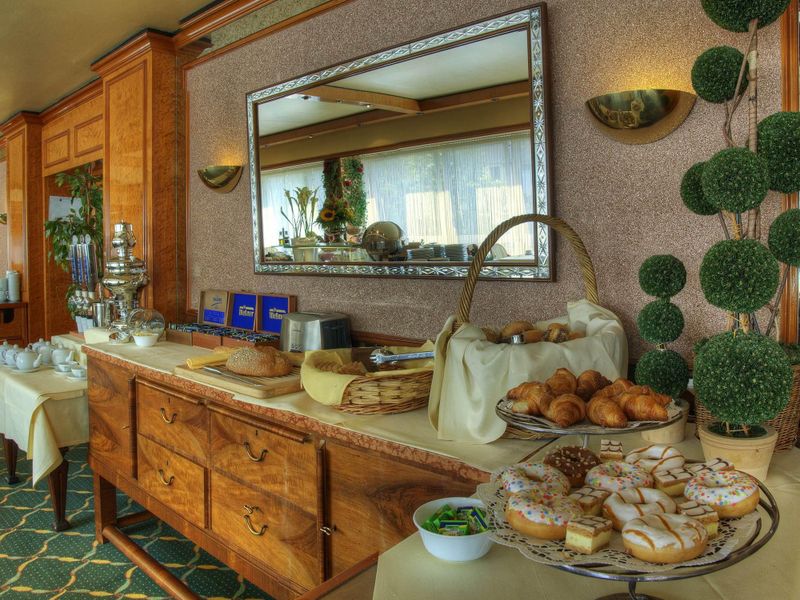 Hotel Photo 16