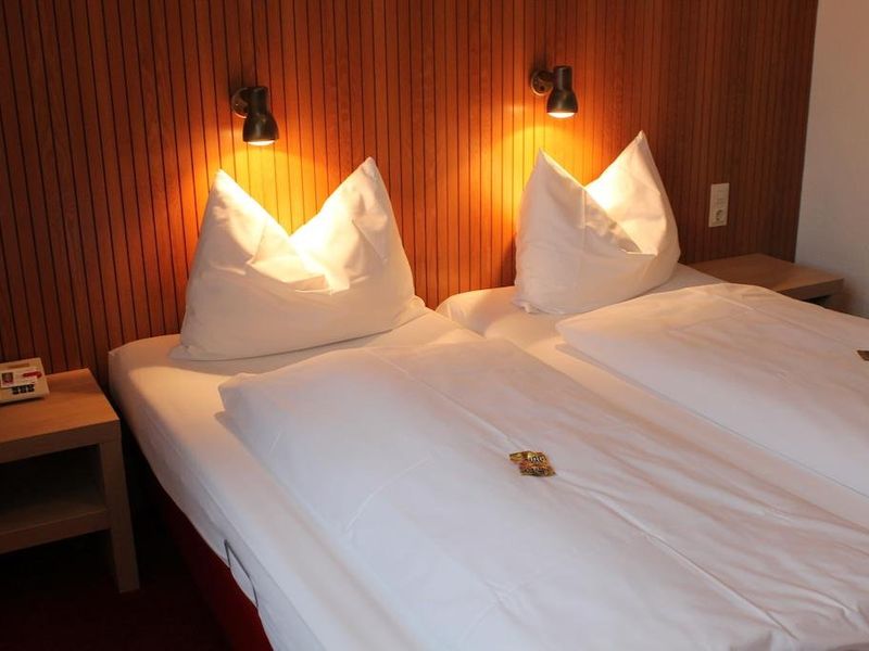 Hotel Photo 1
