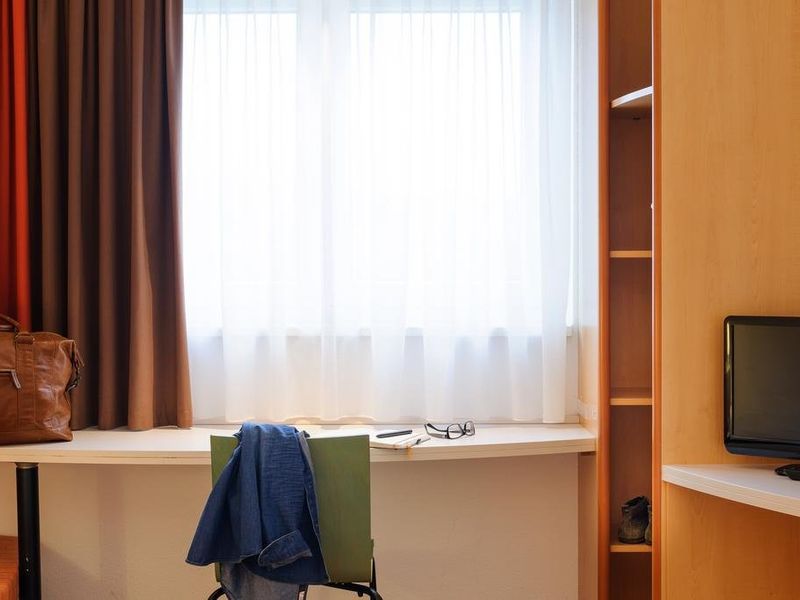 Hotel Photo 6