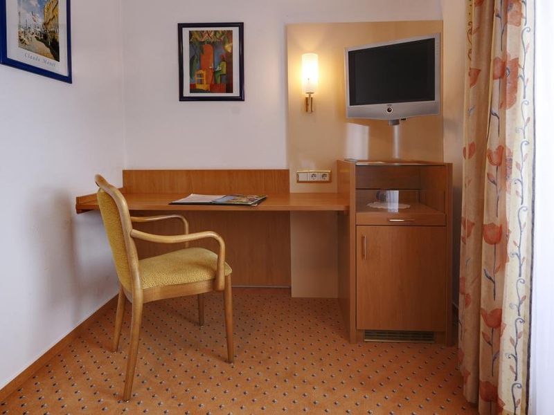 Hotel Photo 9