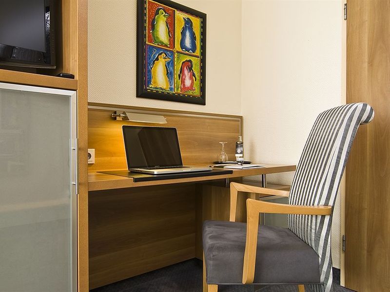 Hotel Photo 5