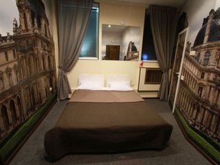 Жуковского 14