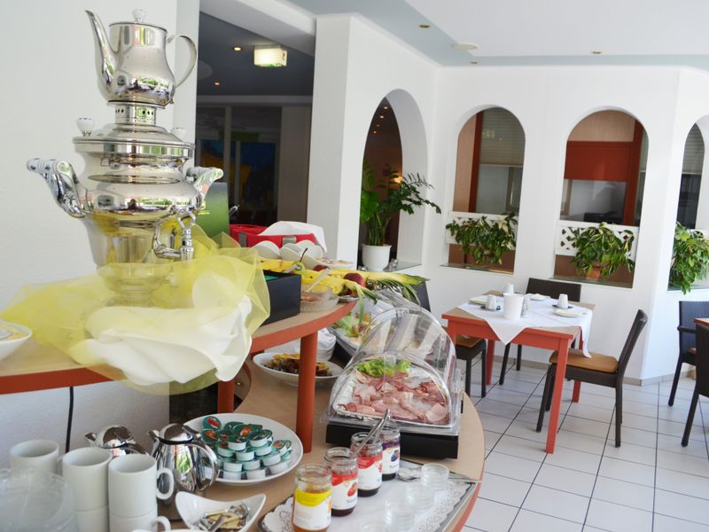 Hotel Photo 10