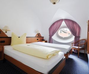 Hotel Goldener Hirsch Kaufbeuren Germany