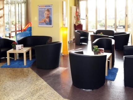 Hotel Photo 9