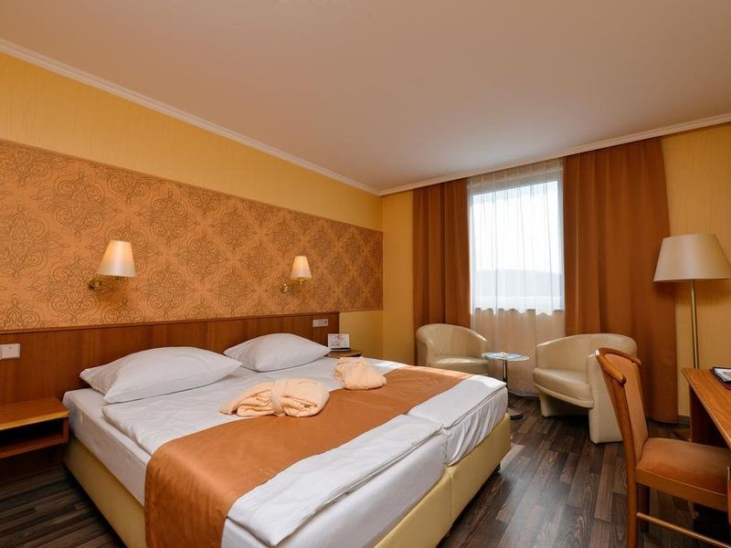 Hotel Photo 2