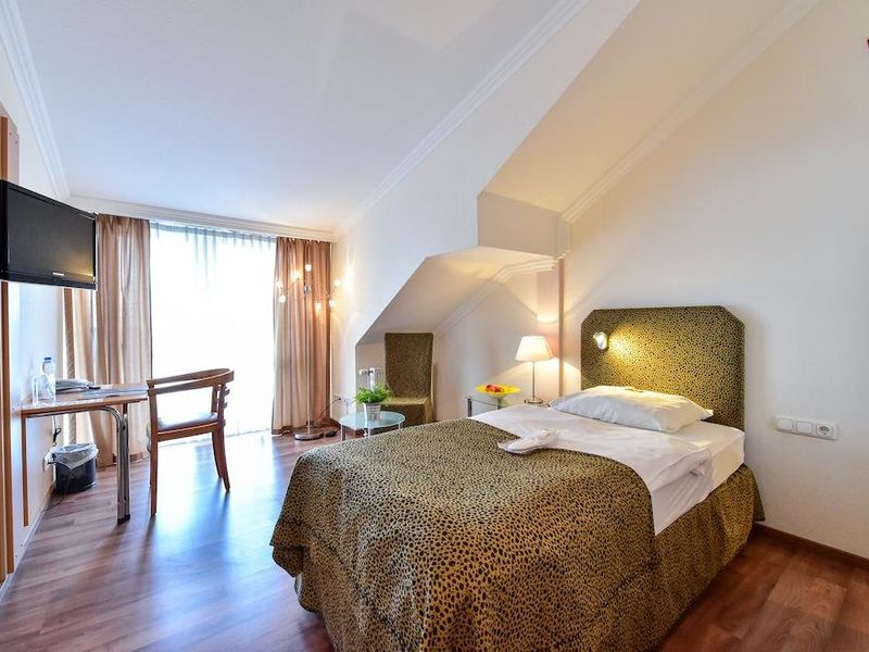 Hotel Photo 3