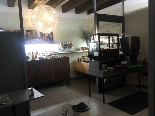 Hotel Photo 16