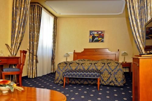 Hotel Photo 3