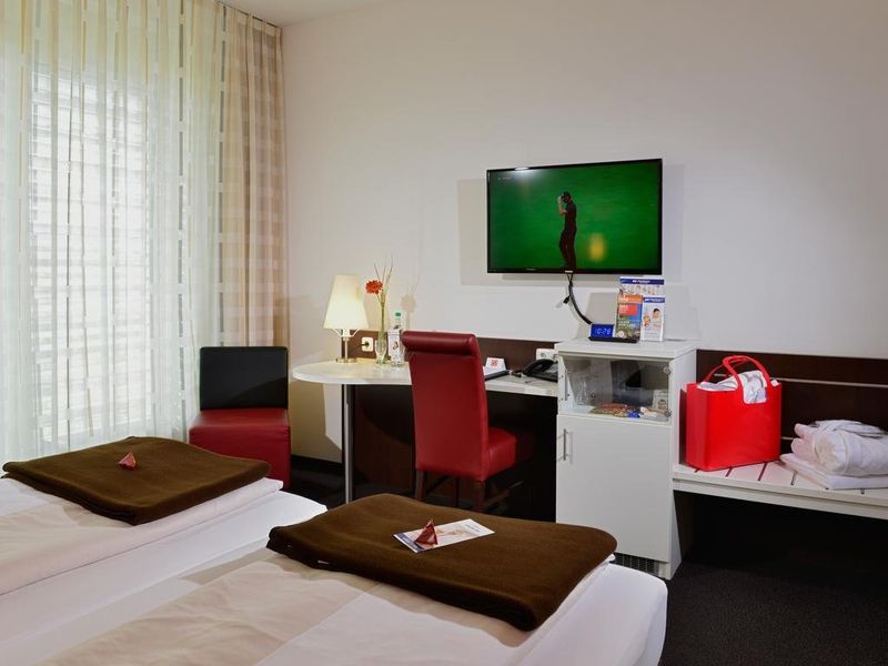 Hotel Photo 5