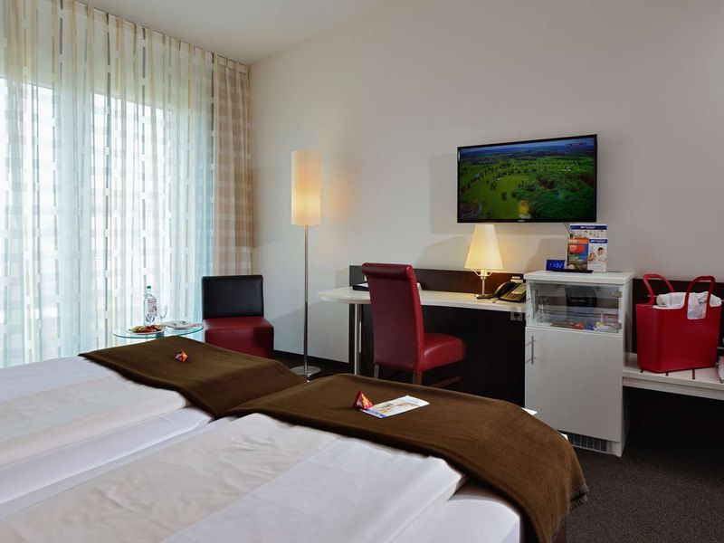 Hotel Photo 6