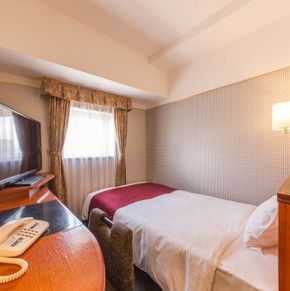 NearBy Hotel