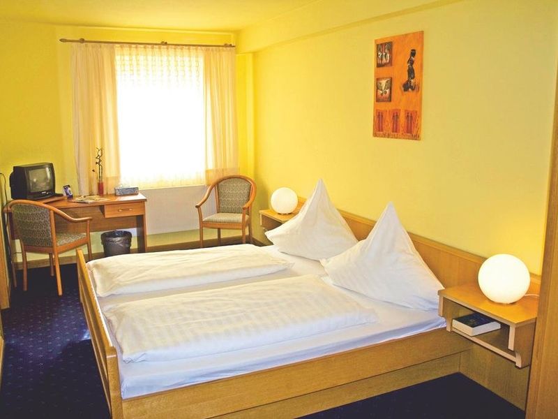 Hotel Photo 1
